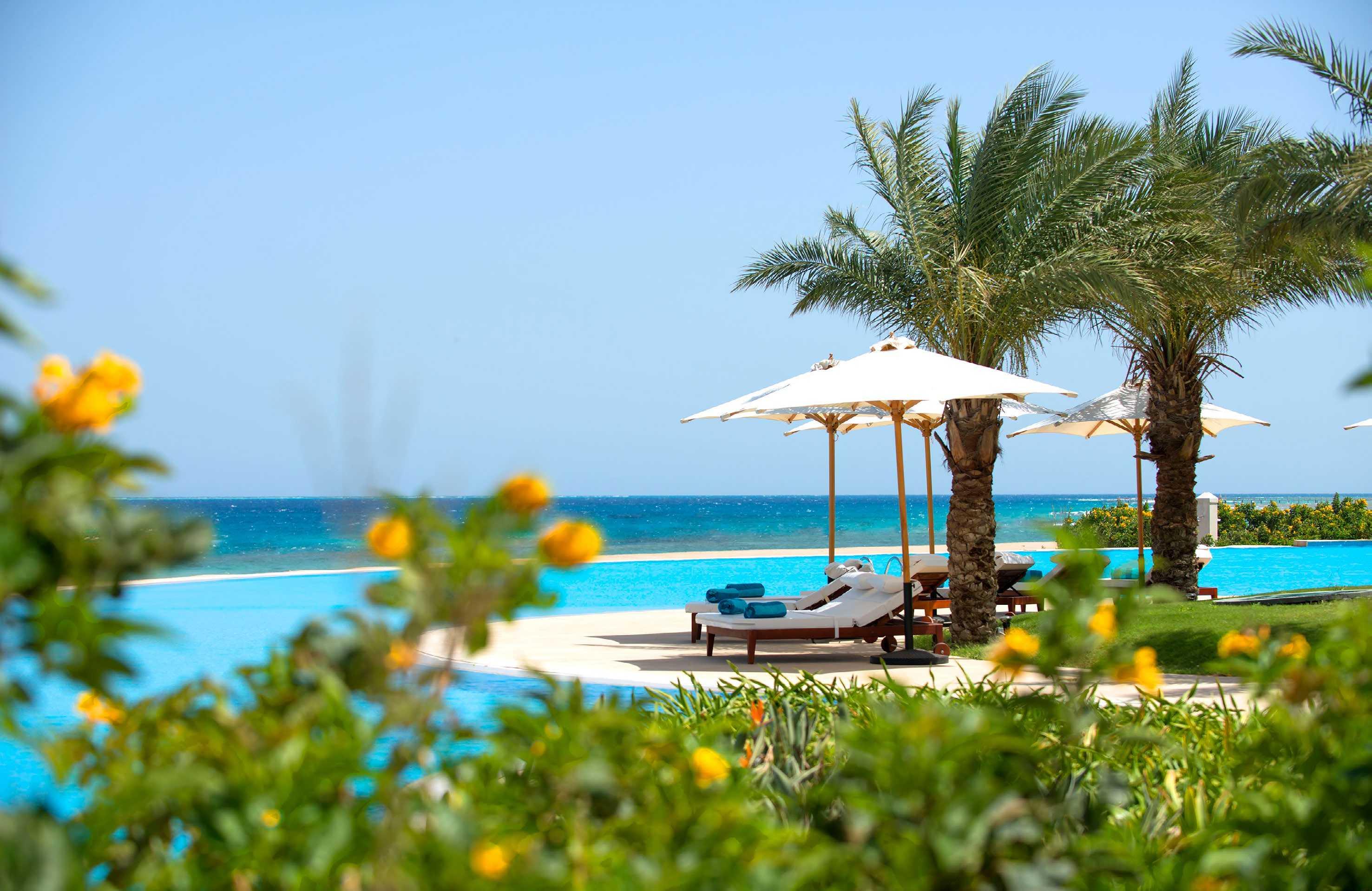 Baron Palace Sahl Hasheesh Hurghada Exterior foto The pool at the resort