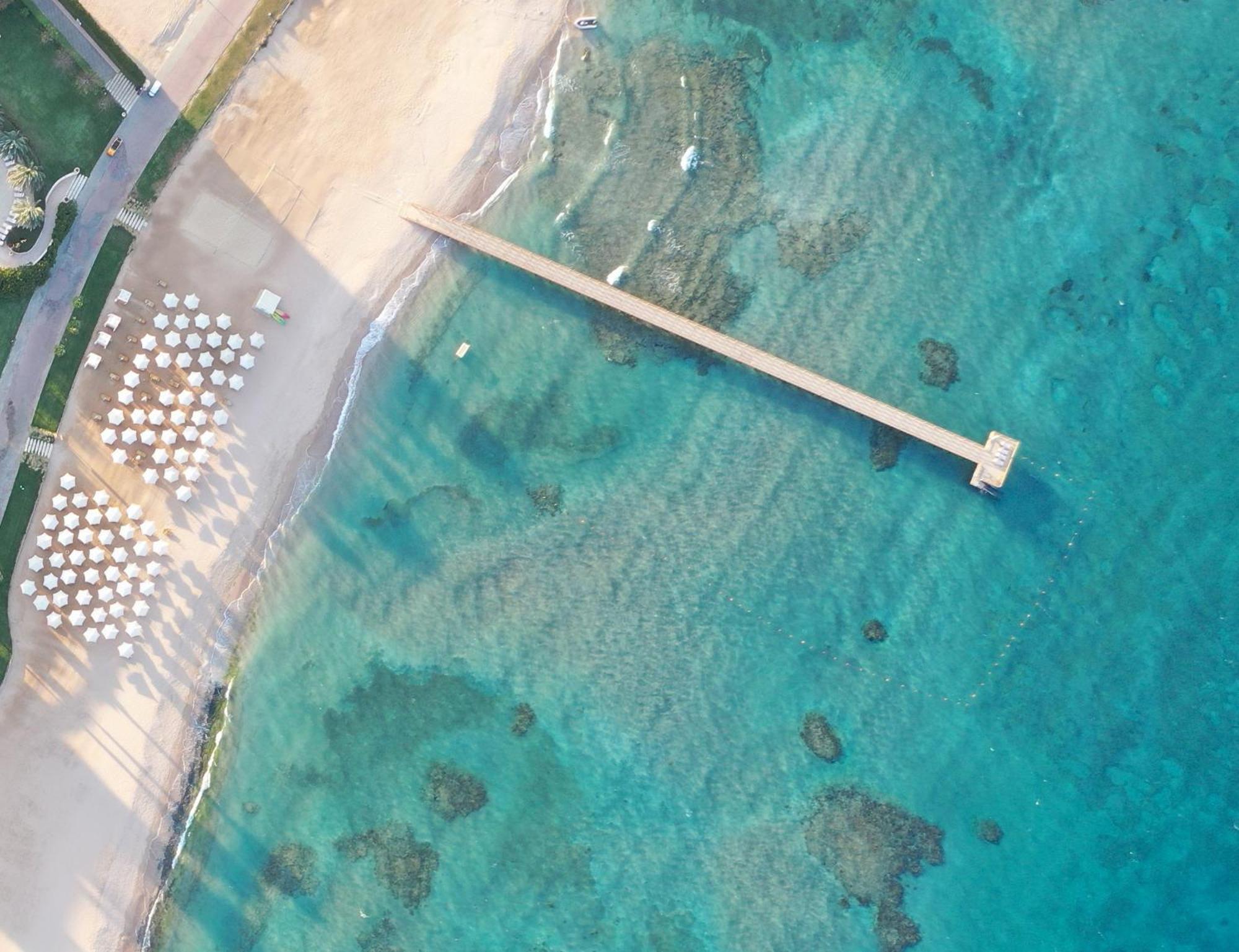 Baron Palace Sahl Hasheesh Hurghada Exterior foto Aerial view of the pier
